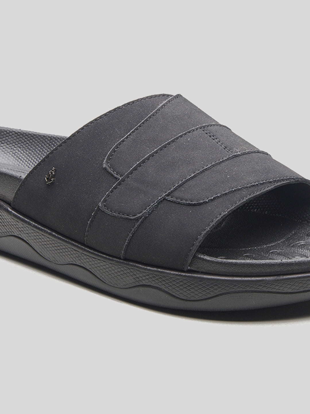 Lecco Slippers Black