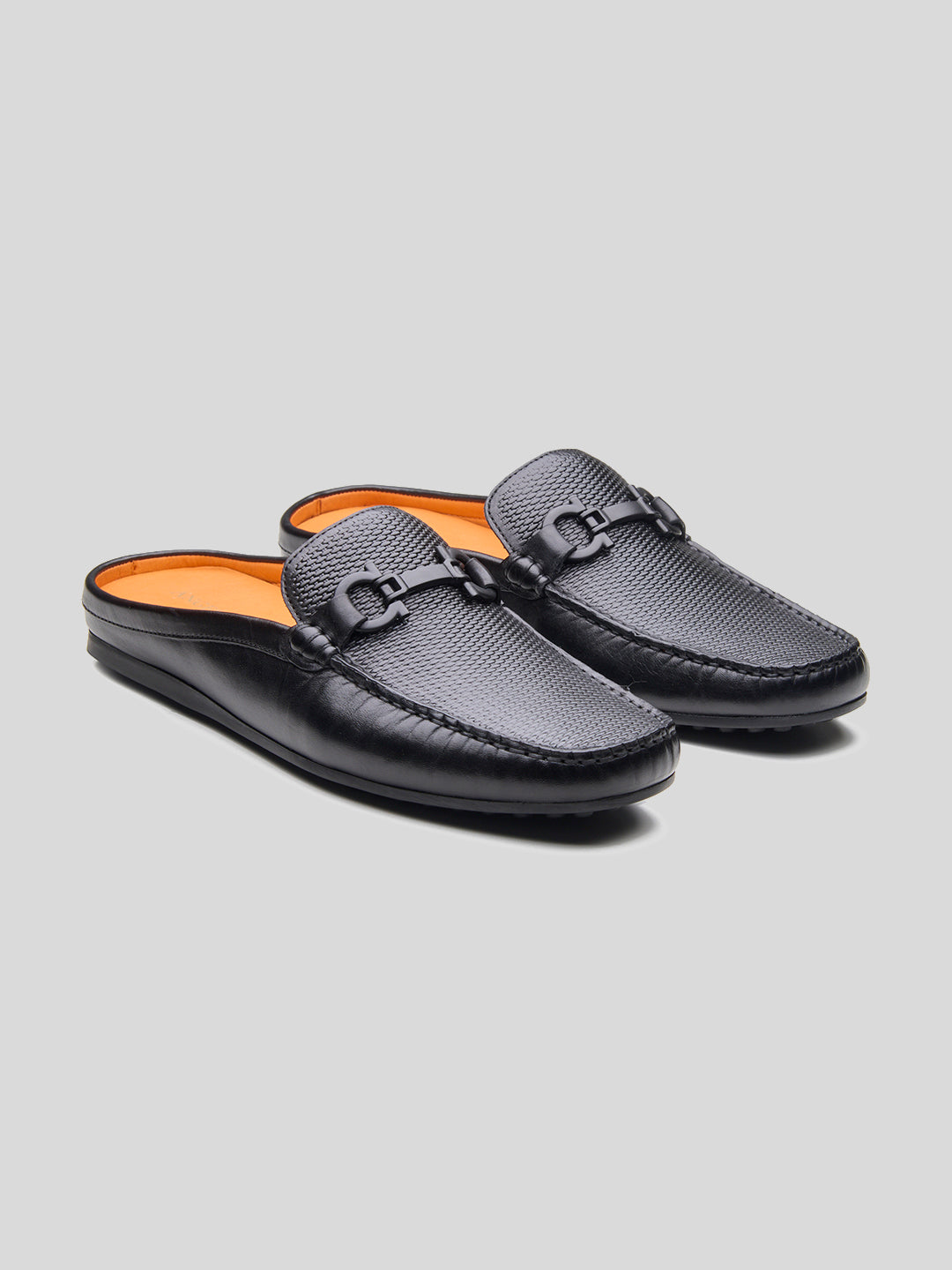 Enea Slip On's Leather Mules Black