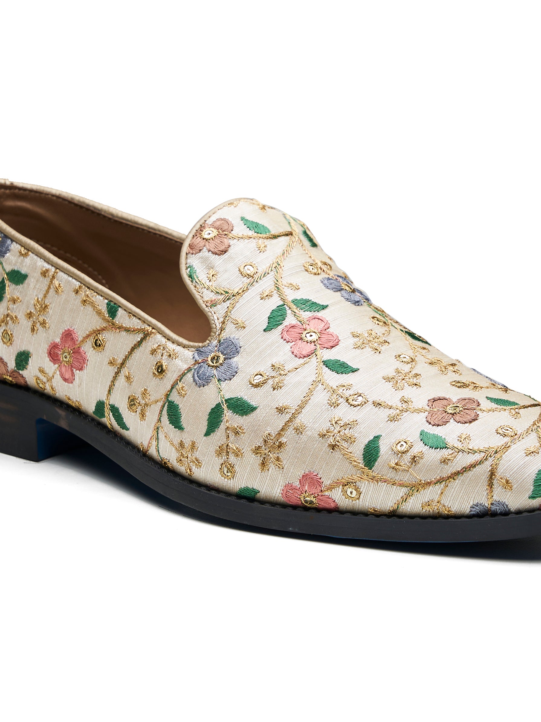 Gilda Ethnic Slip Ons Multicolor