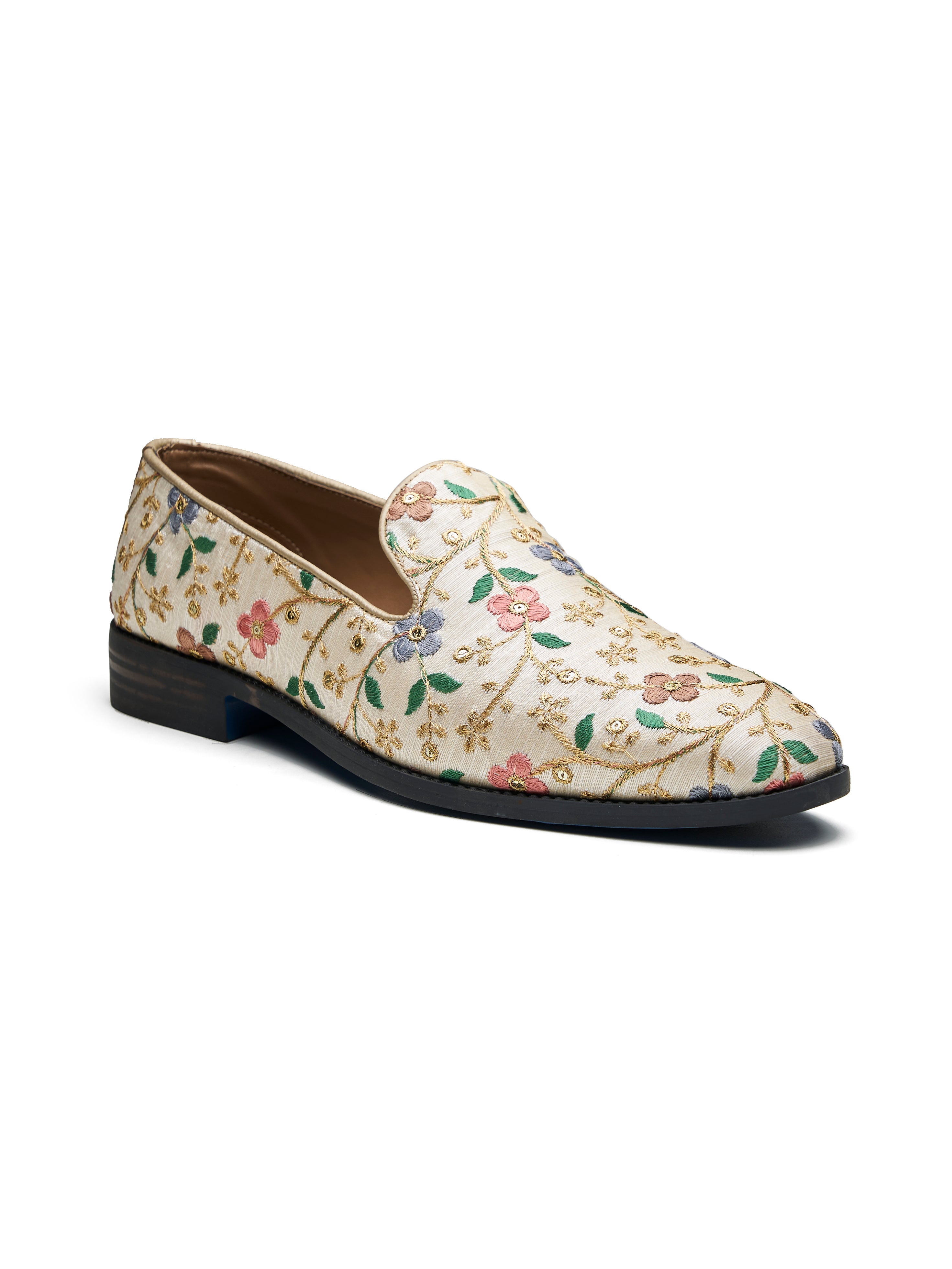 Gilda Ethnic Slip Ons Multicolor