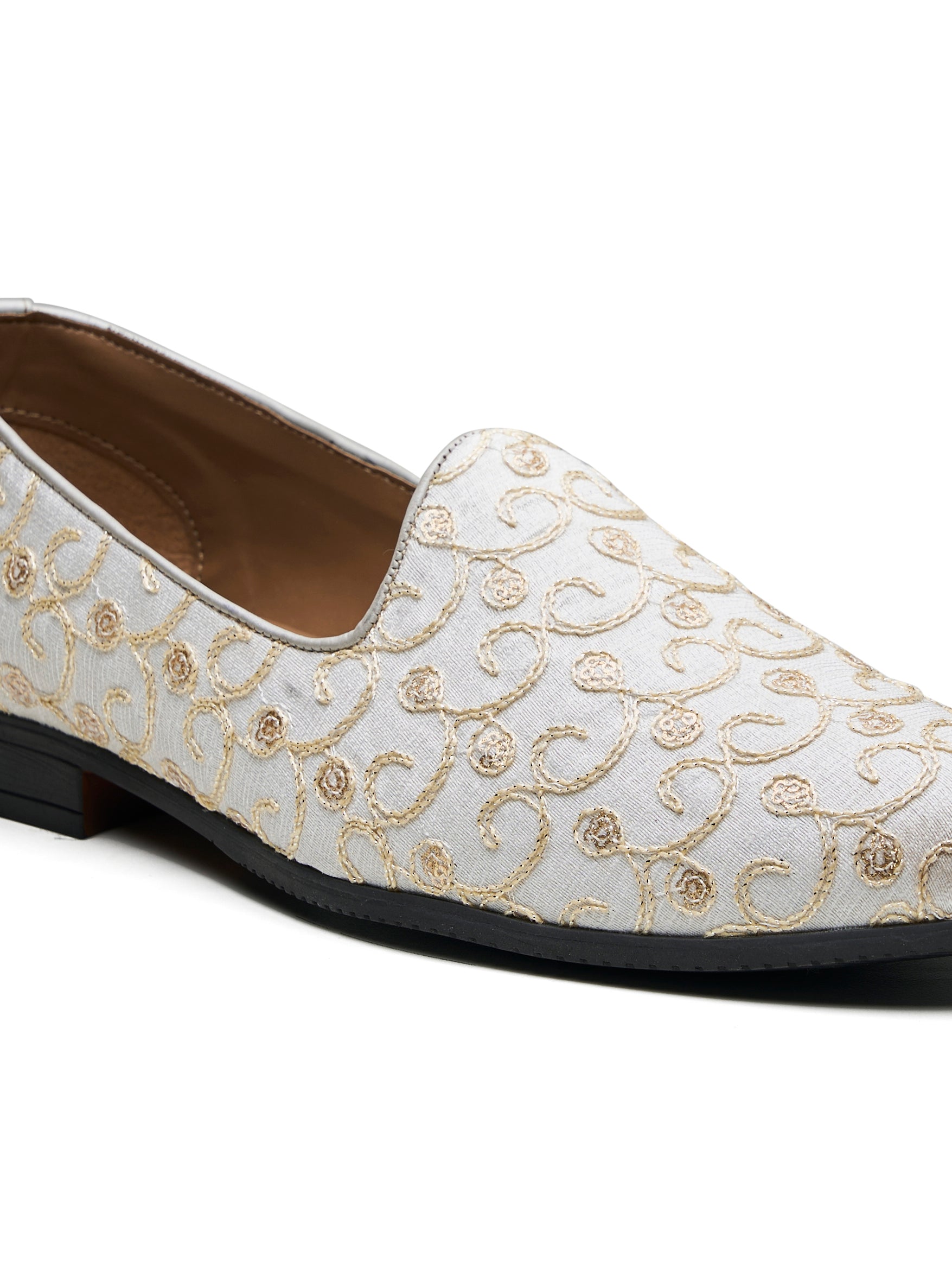 Giorgian Ethnic Slip Ons White