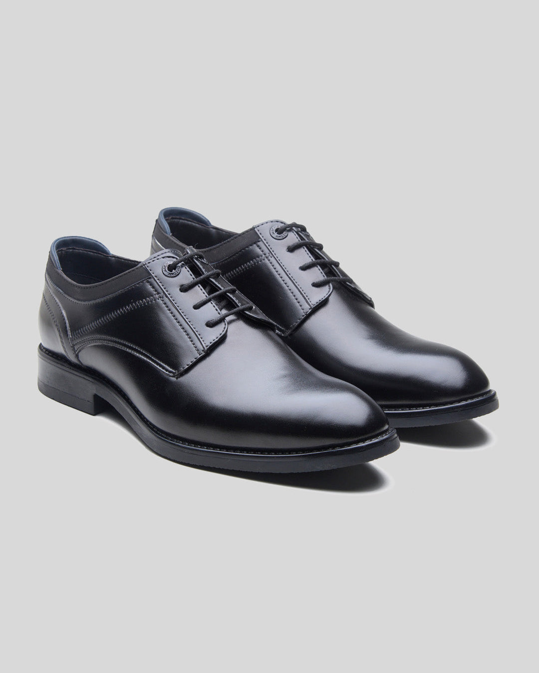 Este Semi Casuals Black