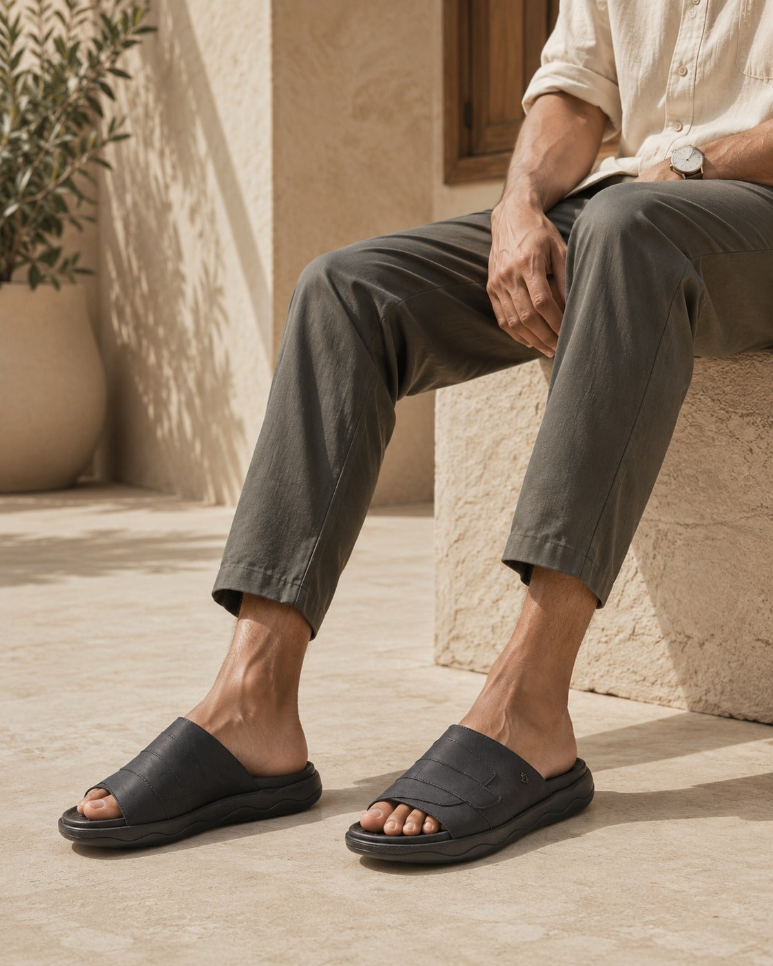 Lecco Slippers Black