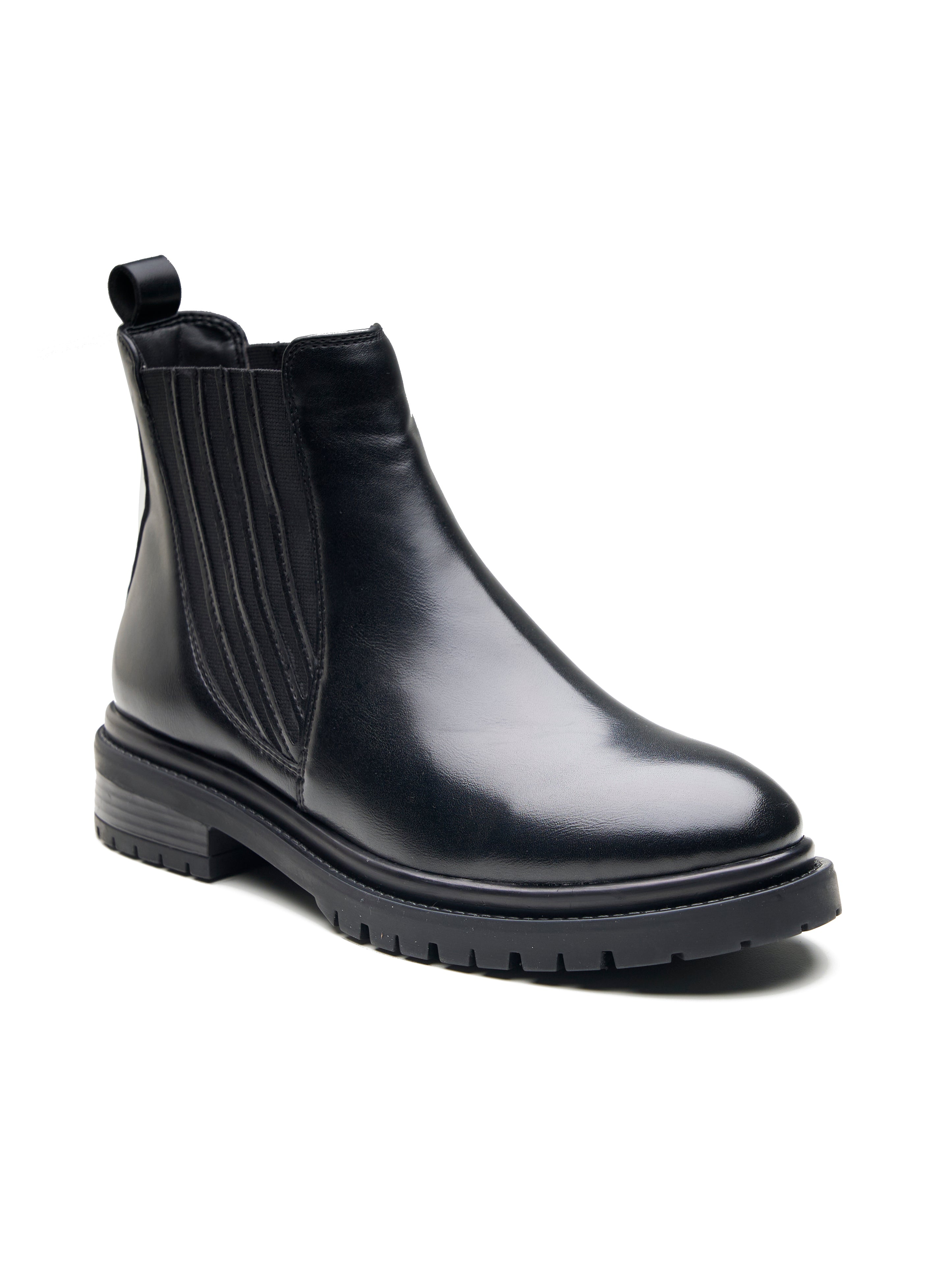 Capua Ankle Boots Black