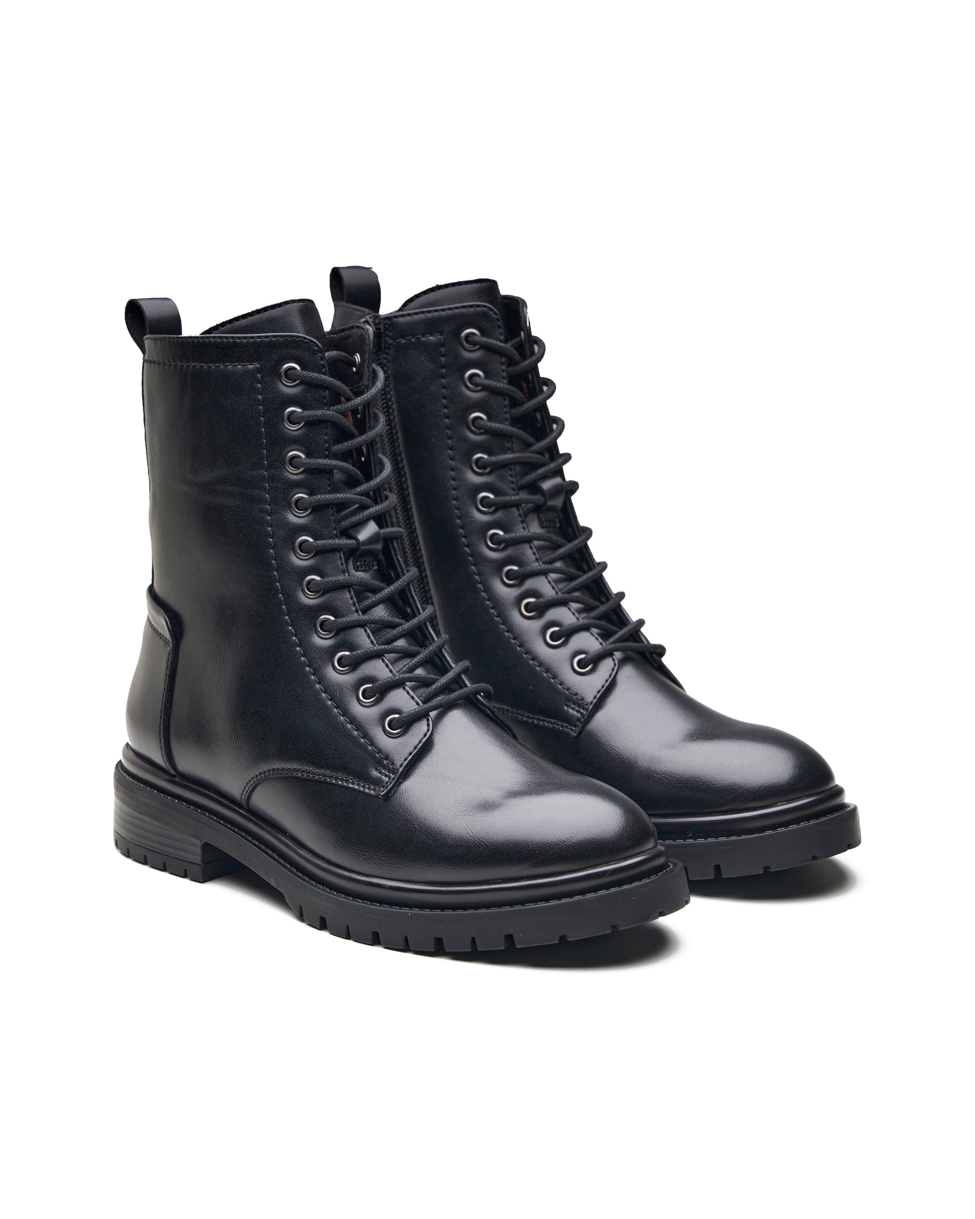 Cascina Ankle Boots Black