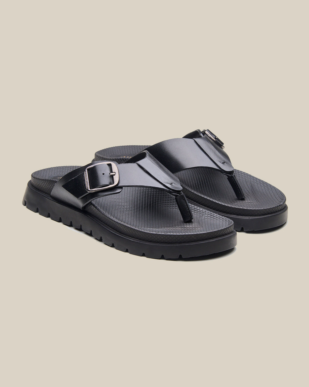 Venturo Leather Sandals Black