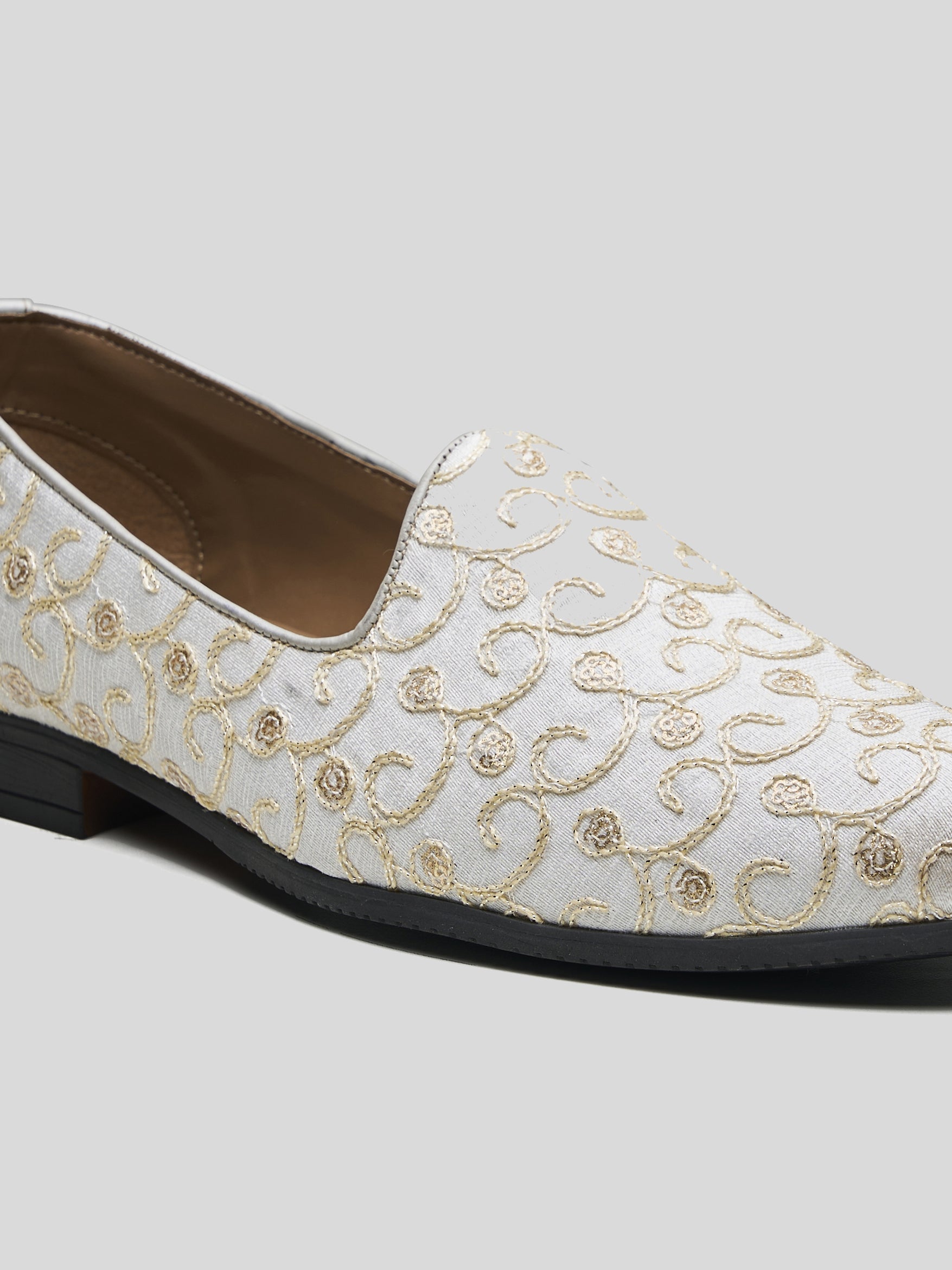 Giorgian Ethnic Slip Ons White