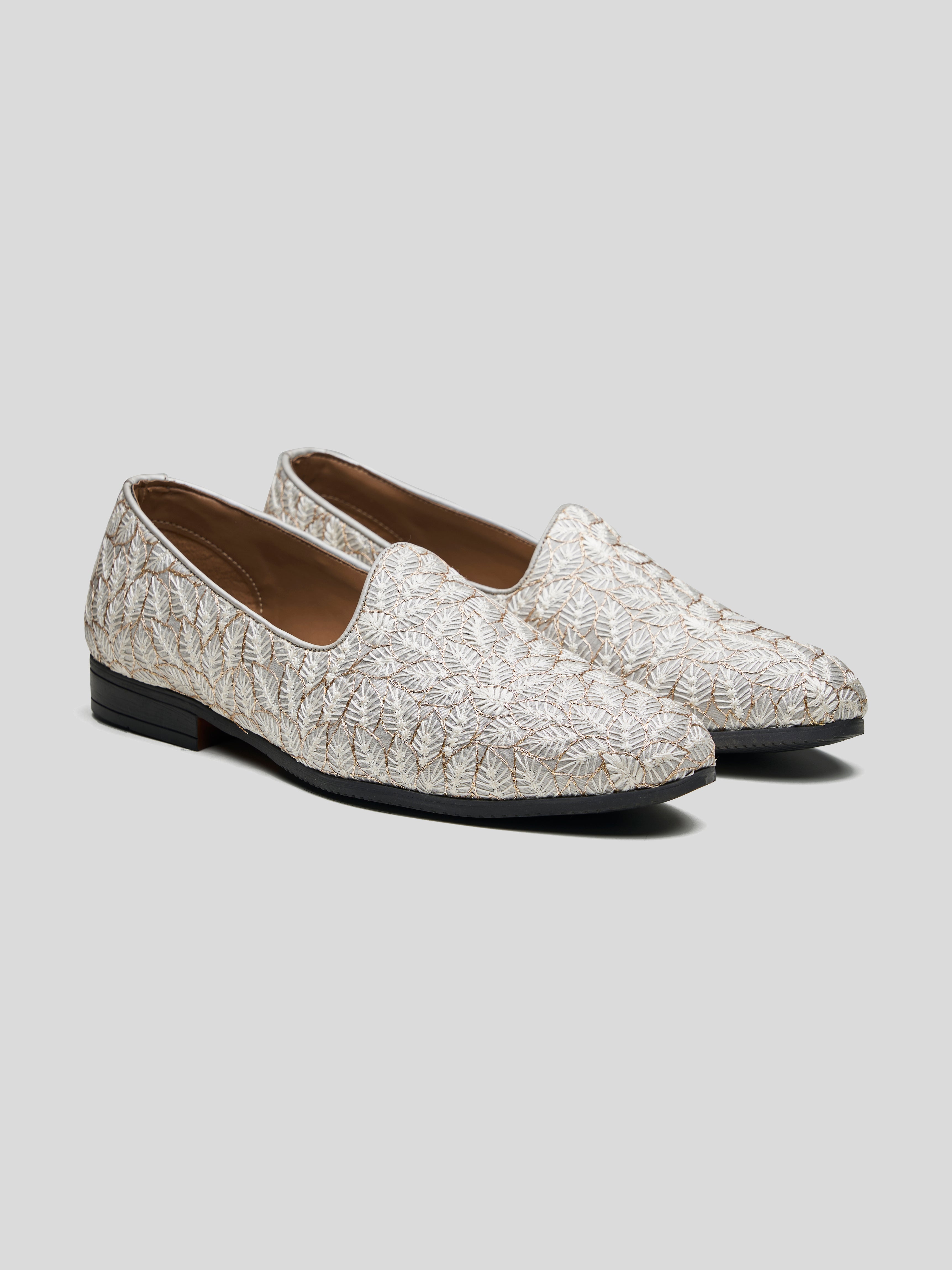 Gigino Ethnic Slip Ons Grey