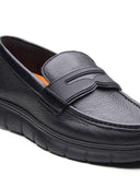Benuto Leather Formal Slip-on Shoes Black