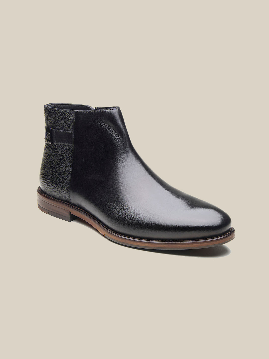 Hadlee Leather Chelsea Boots Black