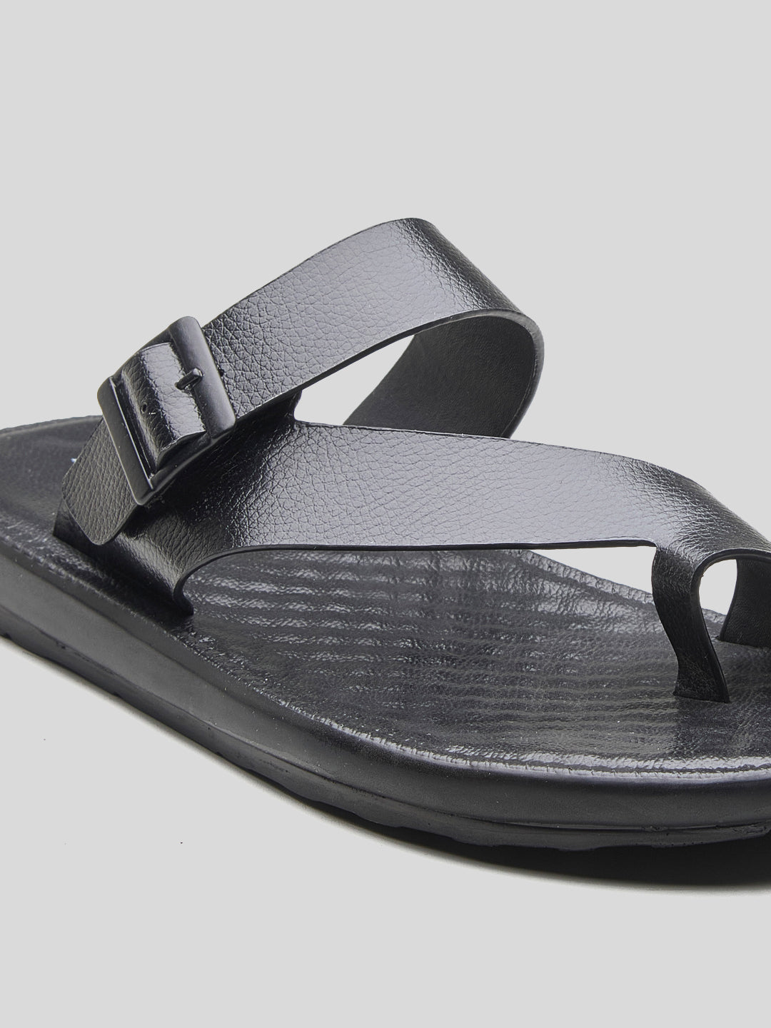 Sondrio Slippers Black