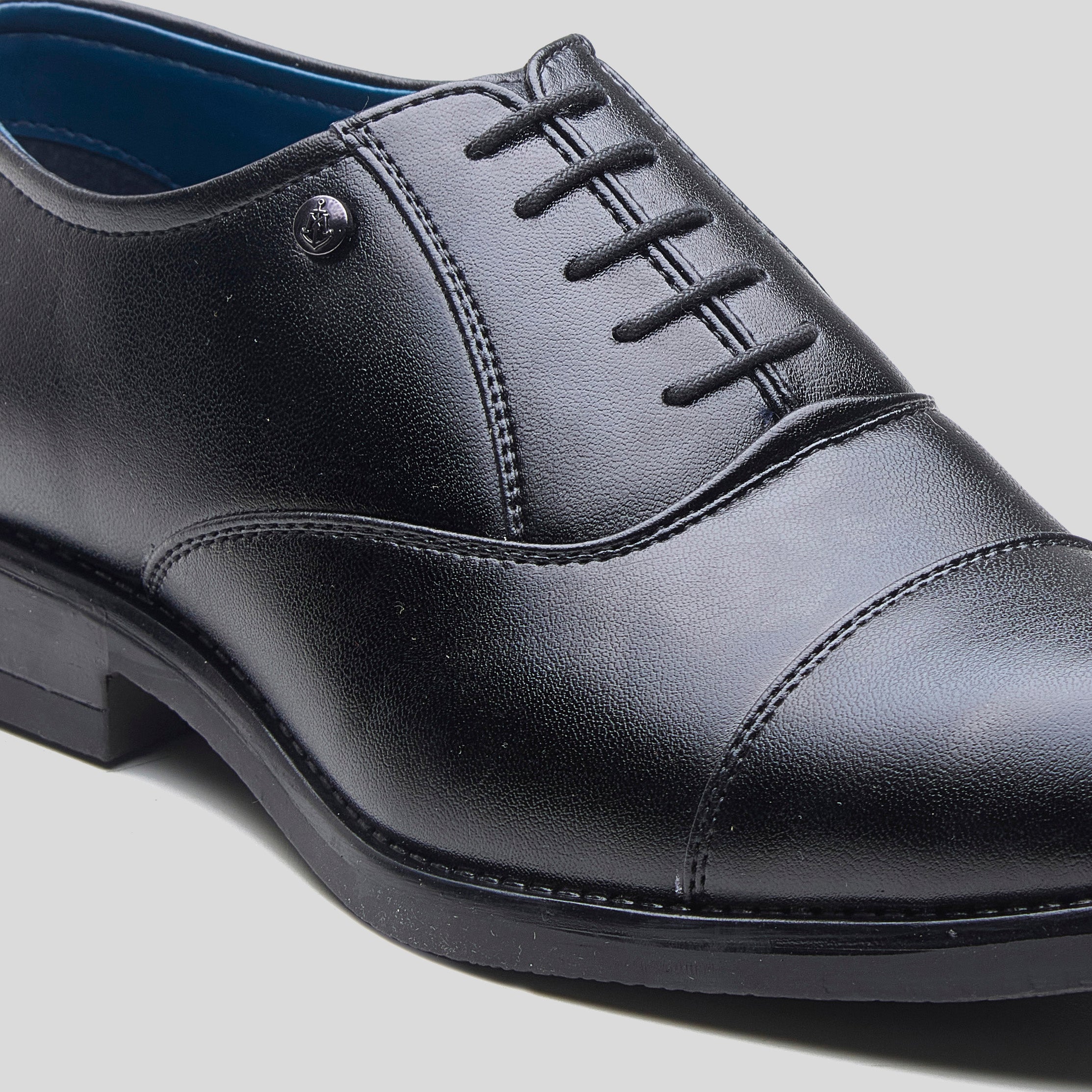 Avellino Fashion Formals Black