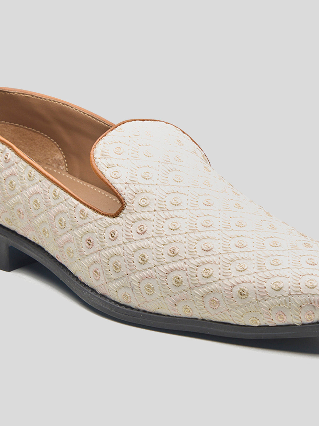 Piceno Ethnic Slip Ons Cream