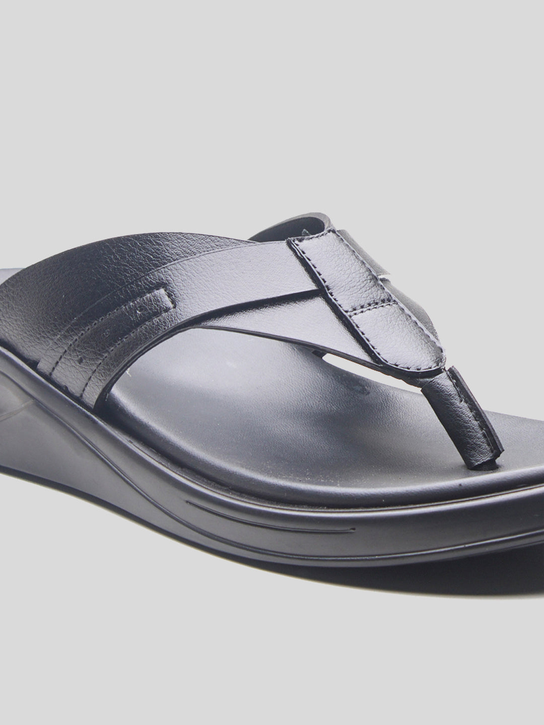Taranto Slippers Black