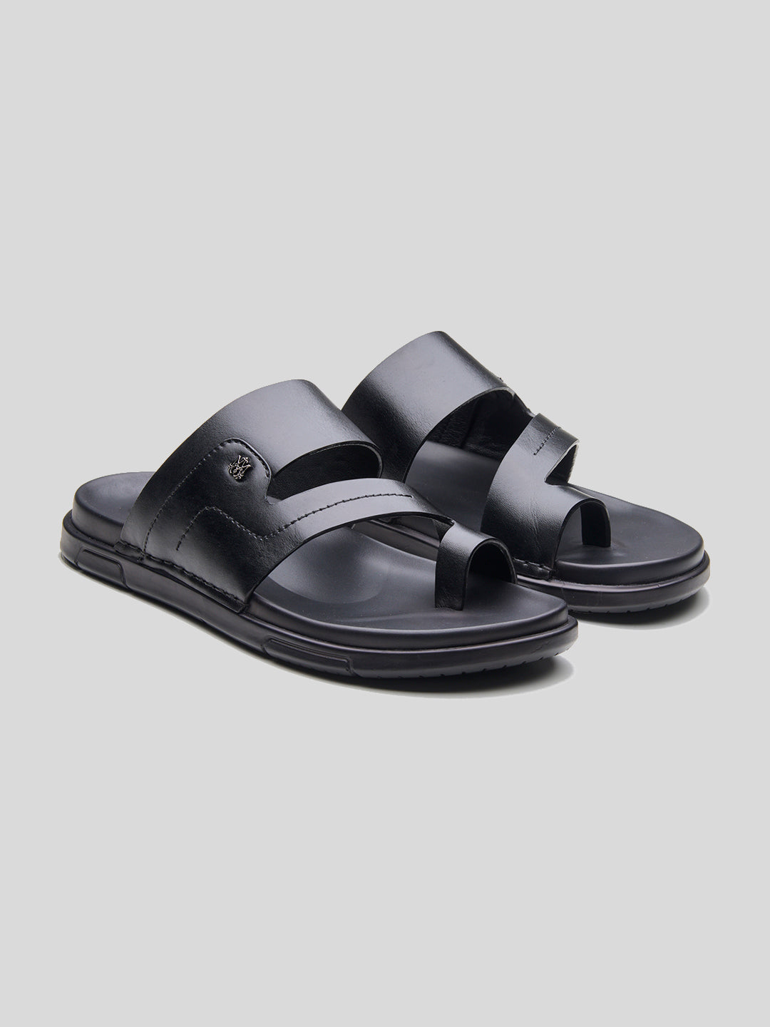 Vlad Leather Sandals Black