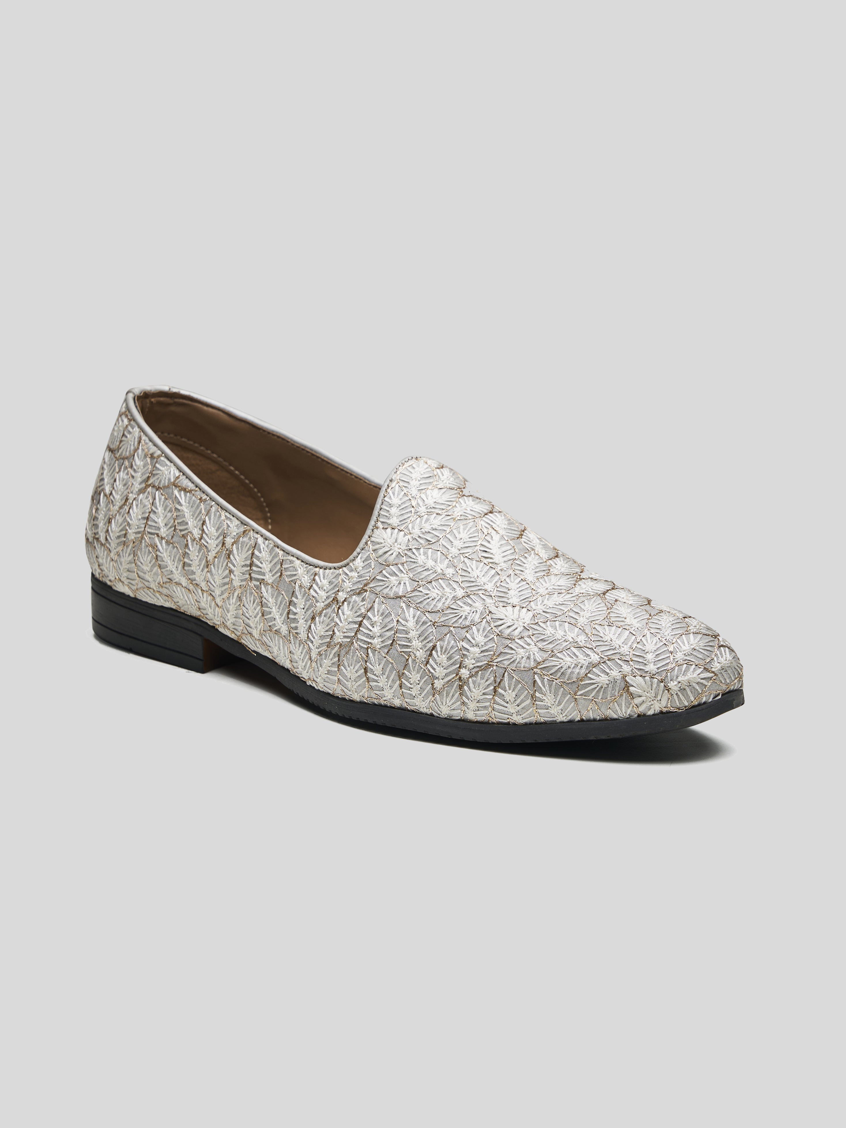 Gigino Ethnic Slip Ons Grey