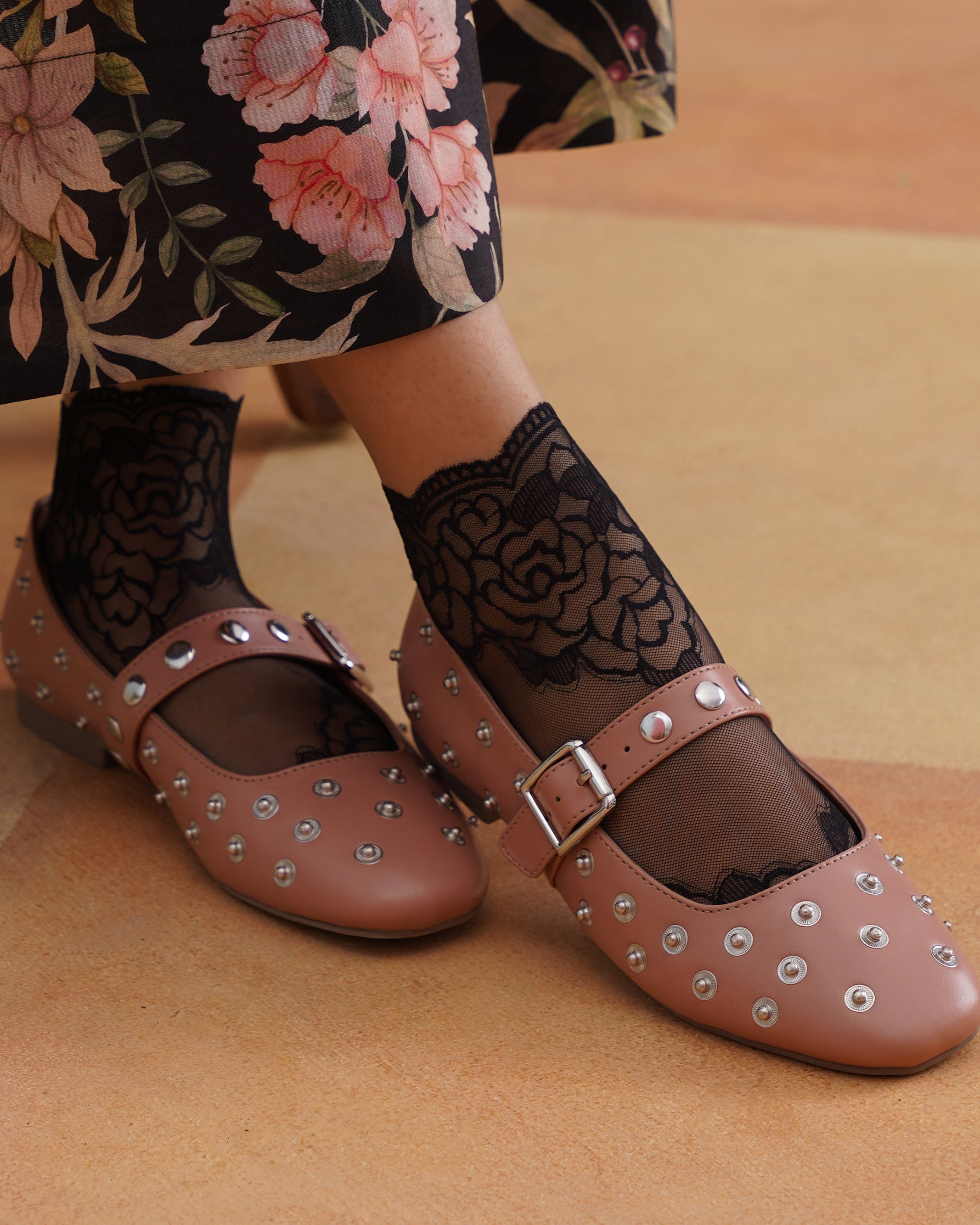 Feroce Mary Janes Peach